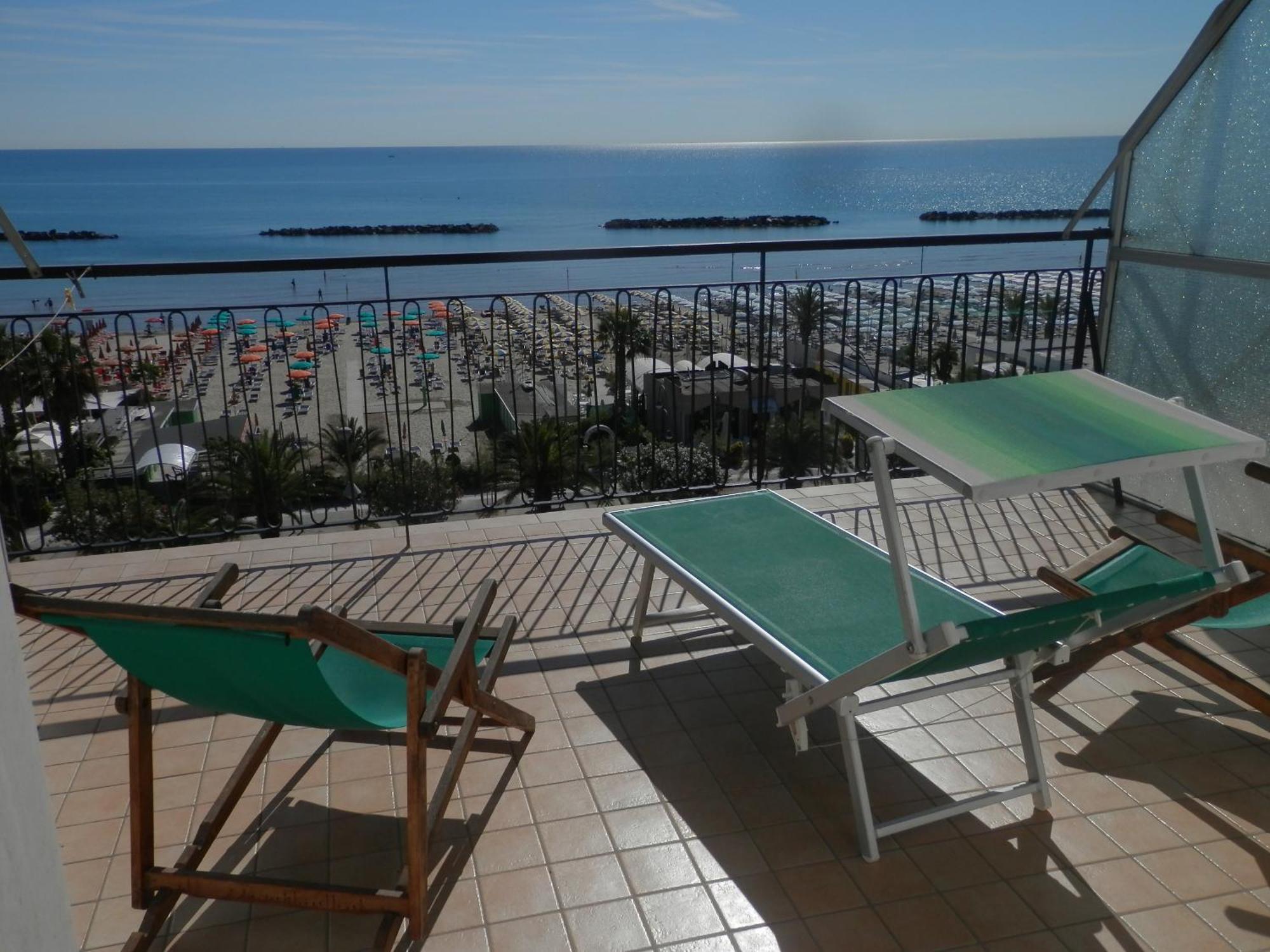 B&B Attico Mare San Benedetto del Tronto Exterior foto