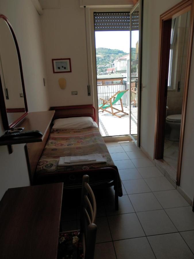 B&B Attico Mare San Benedetto del Tronto Exterior foto